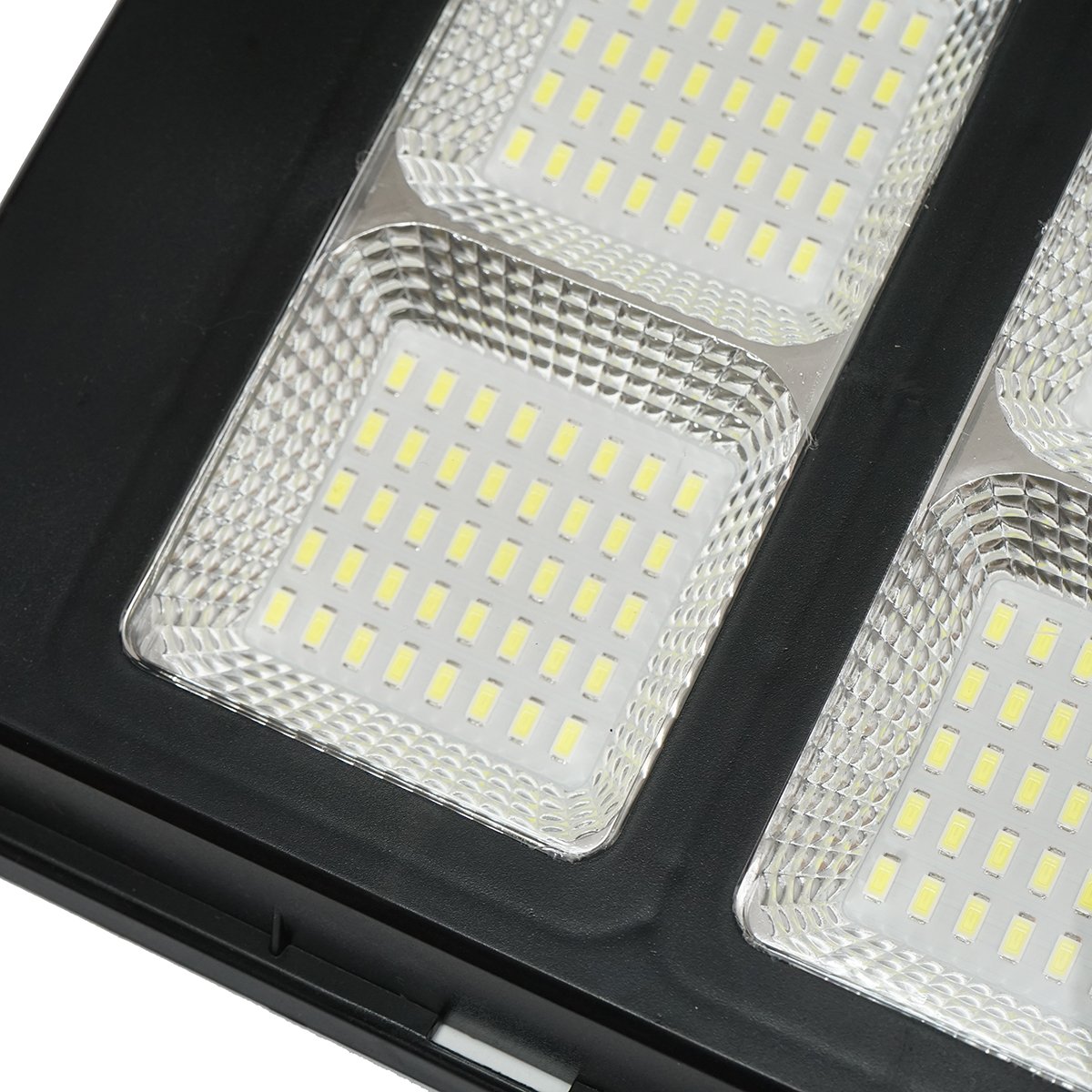 Lampa solara LED 400W iluminat stradal 6500K cu panou solar, telecomanda, senzor miscare Breckner Germany